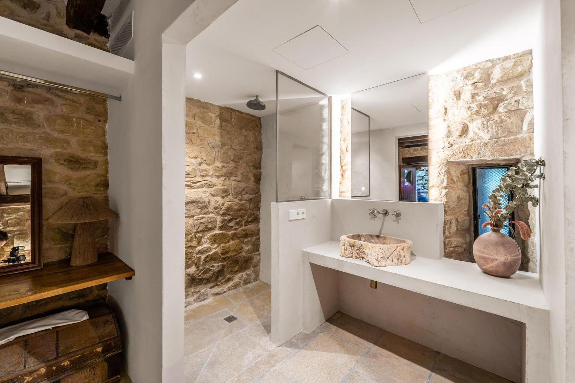 Castell In Girona Villa Sant Miquel de Campmajor Exterior photo
