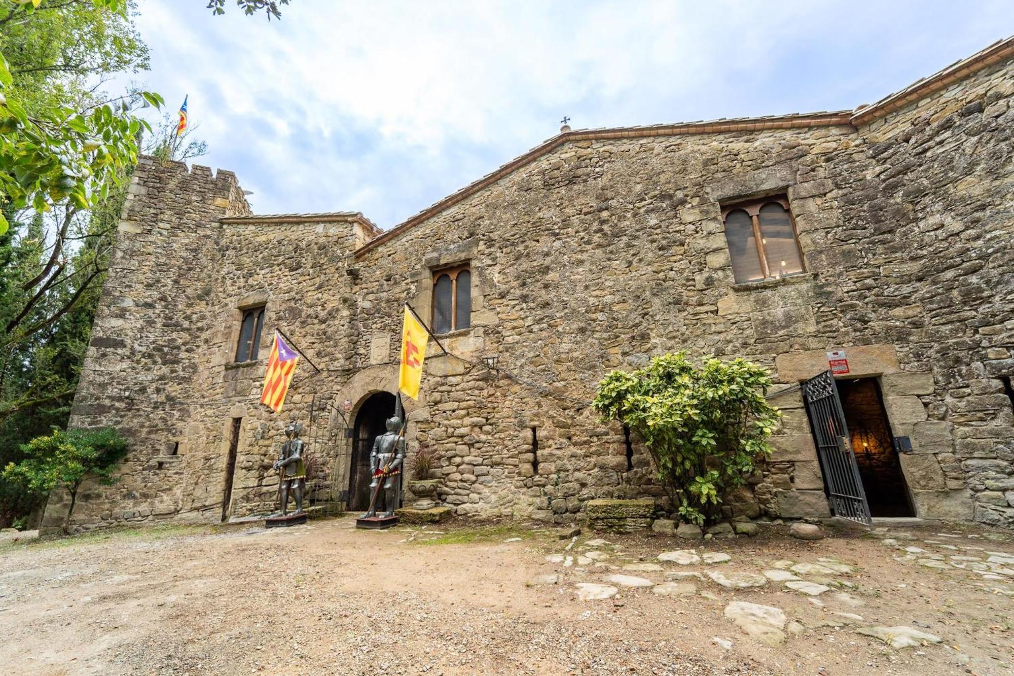 Castell In Girona Villa Sant Miquel de Campmajor Exterior photo